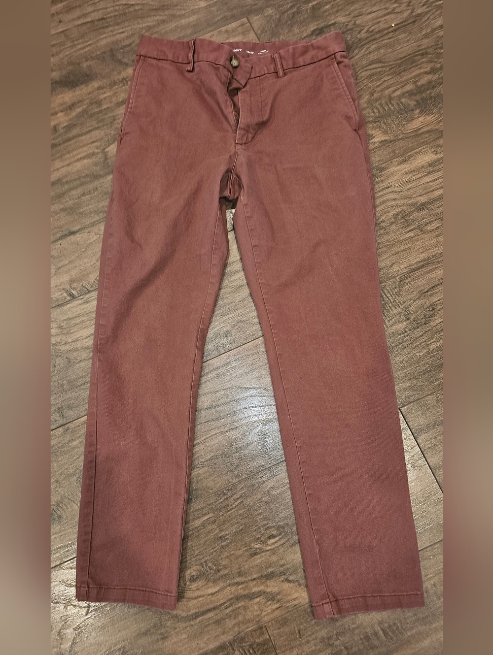 Old Navy Men's Chinos in Brick Red